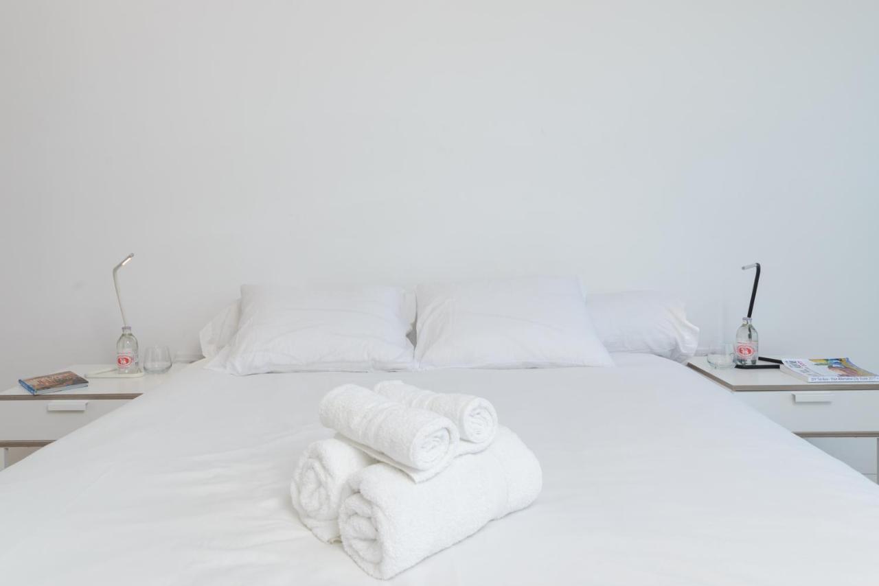 American Colony - Neve Tsedek - Sea View Stylish Duplex - Gym & Pool Appartement *